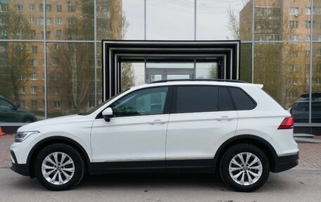 Volkswagen Tiguan II, 2021 год, 2 499 000 рублей, 8 фотография