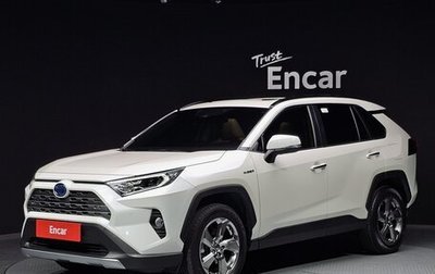 Toyota RAV4, 2021 год, 3 300 000 рублей, 1 фотография
