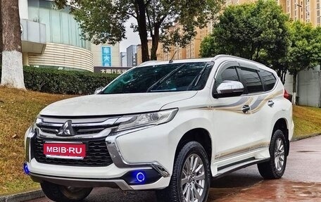 Mitsubishi Pajero Sport III рестайлинг, 2020 год, 2 516 000 рублей, 1 фотография