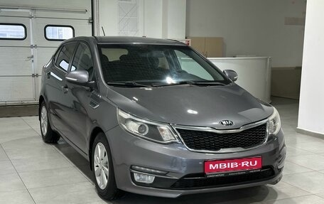 KIA Rio III рестайлинг, 2015 год, 989 900 рублей, 1 фотография
