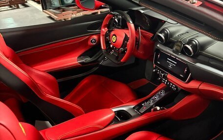 Ferrari Portofino, 2019 год, 17 500 000 рублей, 10 фотография