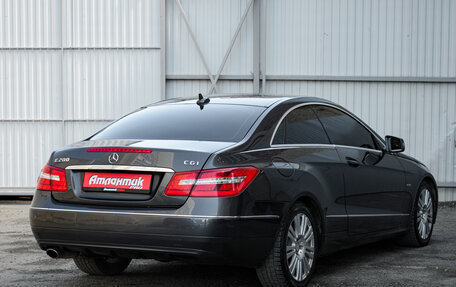 Mercedes-Benz E-Класс, 2011 год, 1 299 000 рублей, 7 фотография