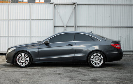Mercedes-Benz E-Класс, 2011 год, 1 299 000 рублей, 8 фотография