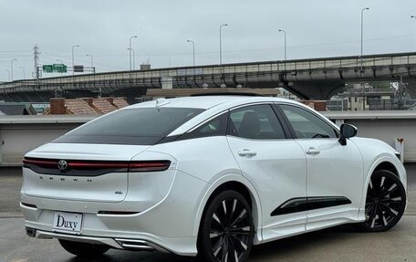 Toyota Crown, 2023 год, 4 200 000 рублей, 9 фотография