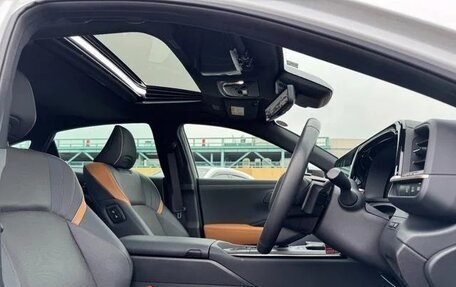 Toyota Crown, 2023 год, 4 200 000 рублей, 12 фотография