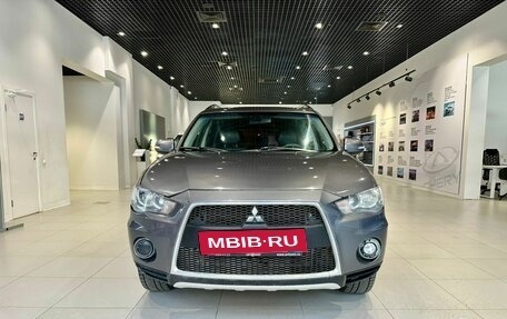 Mitsubishi Outlander III рестайлинг 3, 2011 год, 890 000 рублей, 2 фотография