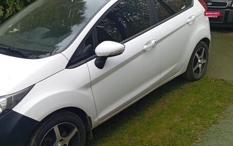 Ford Fiesta, 2019 год, 1 150 000 рублей, 3 фотография