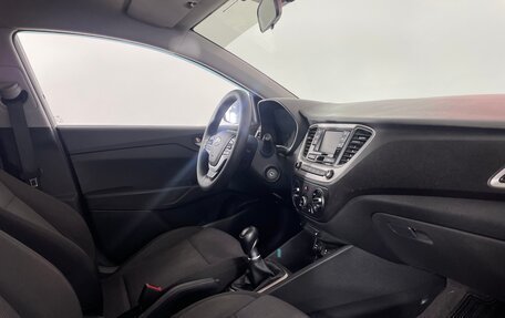 Hyundai Solaris II рестайлинг, 2017 год, 960 000 рублей, 12 фотография