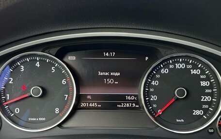 Volkswagen Touareg III, 2015 год, 2 580 000 рублей, 9 фотография