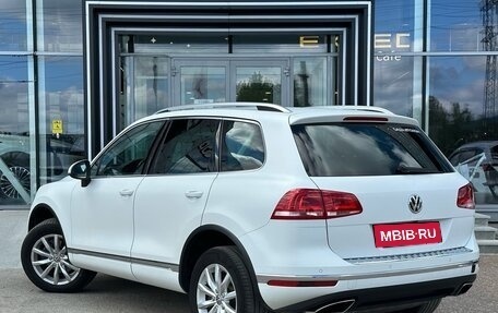 Volkswagen Touareg III, 2015 год, 2 580 000 рублей, 6 фотография