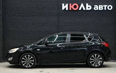 Opel Astra J, 2011 год, 750 000 рублей, 7 фотография