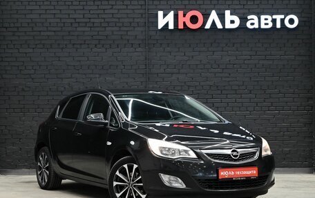 Opel Astra J, 2011 год, 750 000 рублей, 3 фотография