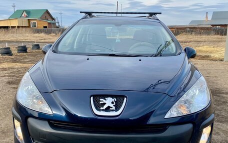 Peugeot 308 II, 2010 год, 550 000 рублей, 2 фотография