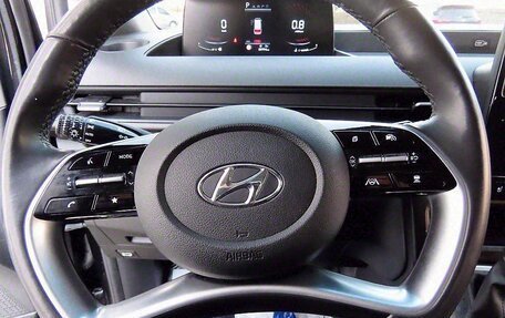 Hyundai Staria, 2023 год, 3 950 010 рублей, 7 фотография