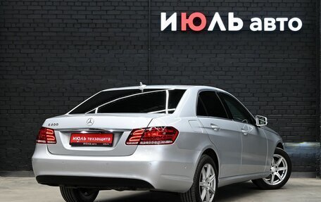 Mercedes-Benz E-Класс, 2013 год, 1 750 000 рублей, 7 фотография