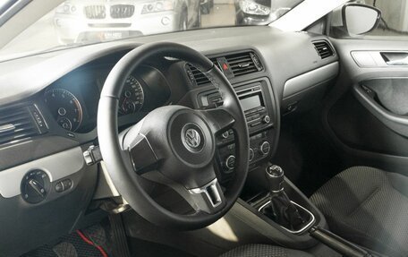 Volkswagen Jetta VI, 2012 год, 824 125 рублей, 3 фотография