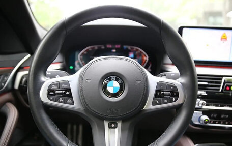 BMW 5 серия, 2020 год, 3 800 000 рублей, 6 фотография