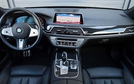BMW 7 серия, 2022 год, 7 150 000 рублей, 9 фотография