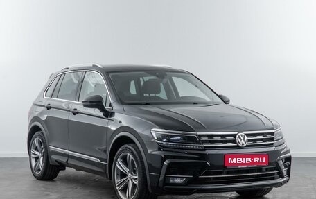 Volkswagen Tiguan II, 2019 год, 2 749 000 рублей, 1 фотография