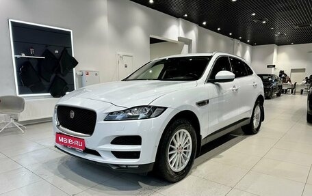 Jaguar F-Pace, 2016 год, 2 420 000 рублей, 1 фотография