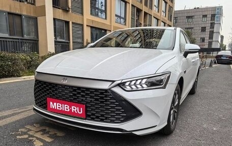 BYD Qin, 2024 год, 1 687 041 рублей, 1 фотография