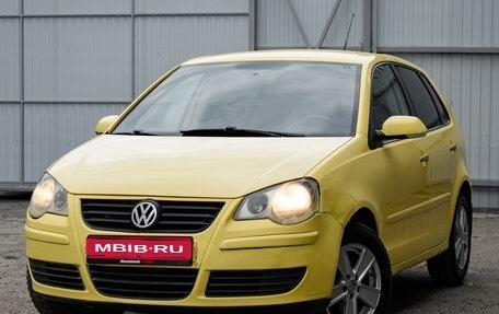 Volkswagen Polo IV рестайлинг, 2005 год, 350 000 рублей, 1 фотография