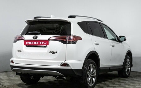 Toyota RAV4, 2019 год, 2 629 898 рублей, 5 фотография
