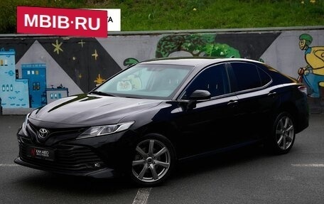 Toyota Camry, 2018 год, 2 628 700 рублей, 1 фотография