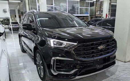 Ford Edge II рестайлинг, 2022 год, 2 520 000 рублей, 3 фотография