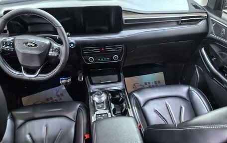Ford Edge II рестайлинг, 2022 год, 2 520 000 рублей, 7 фотография