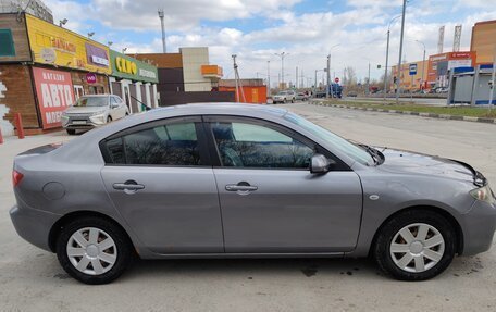 Mazda Axela, 2003 год, 440 000 рублей, 2 фотография