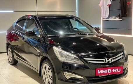 Hyundai Solaris II рестайлинг, 2016 год, 970 000 рублей, 3 фотография