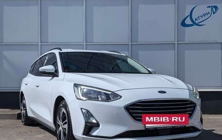 Ford Focus IV, 2018 год, 1 320 000 рублей, 3 фотография