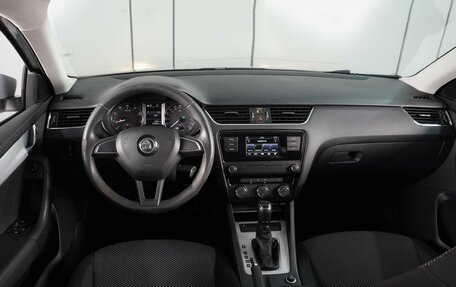 Skoda Octavia, 2016 год, 1 639 000 рублей, 6 фотография