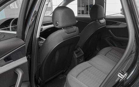 Audi A4, 2015 год, 2 099 000 рублей, 11 фотография