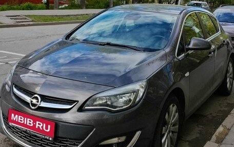 Opel Astra J, 2013 год, 1 090 000 рублей, 1 фотография
