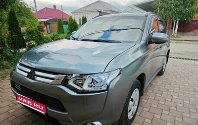 Mitsubishi Outlander III рестайлинг 3, 2012 год, 990 000 рублей, 1 фотография
