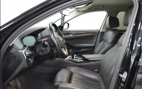 BMW 5 серия, 2019 год, 3 900 000 рублей, 8 фотография