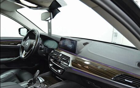 BMW 5 серия, 2019 год, 3 900 000 рублей, 10 фотография