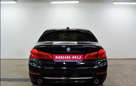 BMW 5 серия, 2019 год, 3 900 000 рублей, 6 фотография