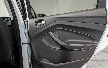 Ford Kuga III, 2016 год, 1 290 000 рублей, 14 фотография