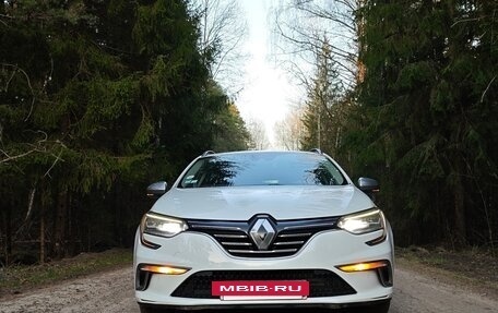 Renault Megane IV, 2017 год, 1 750 000 рублей, 8 фотография