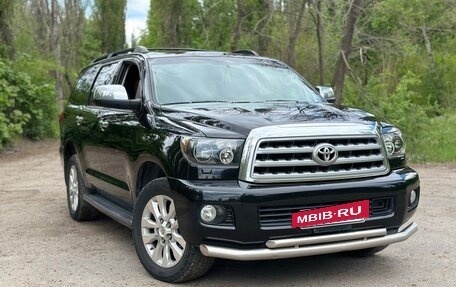 Toyota Sequoia II рестайлинг, 2011 год, 4 200 000 рублей, 5 фотография