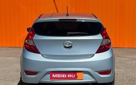 Hyundai Solaris II рестайлинг, 2012 год, 740 000 рублей, 4 фотография