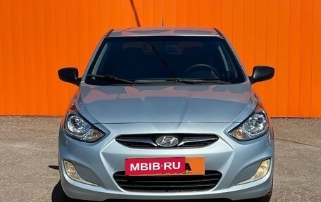 Hyundai Solaris II рестайлинг, 2012 год, 740 000 рублей, 3 фотография