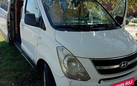 Hyundai Grand Starex Grand Starex I рестайлинг 2, 2008 год, 600 000 рублей, 2 фотография