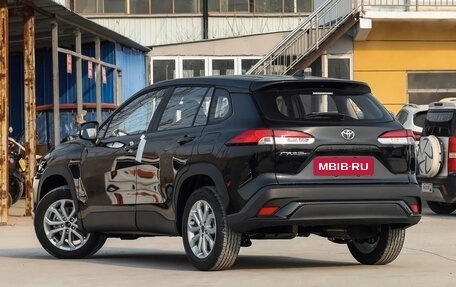 Toyota Granvia, 2025 год, 2 304 824 рублей, 2 фотография