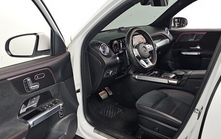 Mercedes-Benz GLB AMG, 2021 год, 3 700 000 рублей, 9 фотография