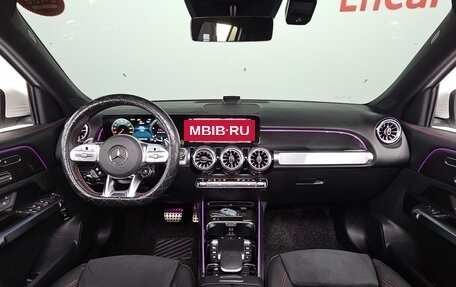 Mercedes-Benz GLB AMG, 2021 год, 3 700 000 рублей, 5 фотография