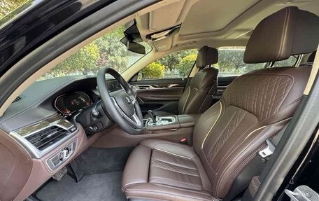 BMW 7 серия, 2021 год, 4 999 955 рублей, 7 фотография